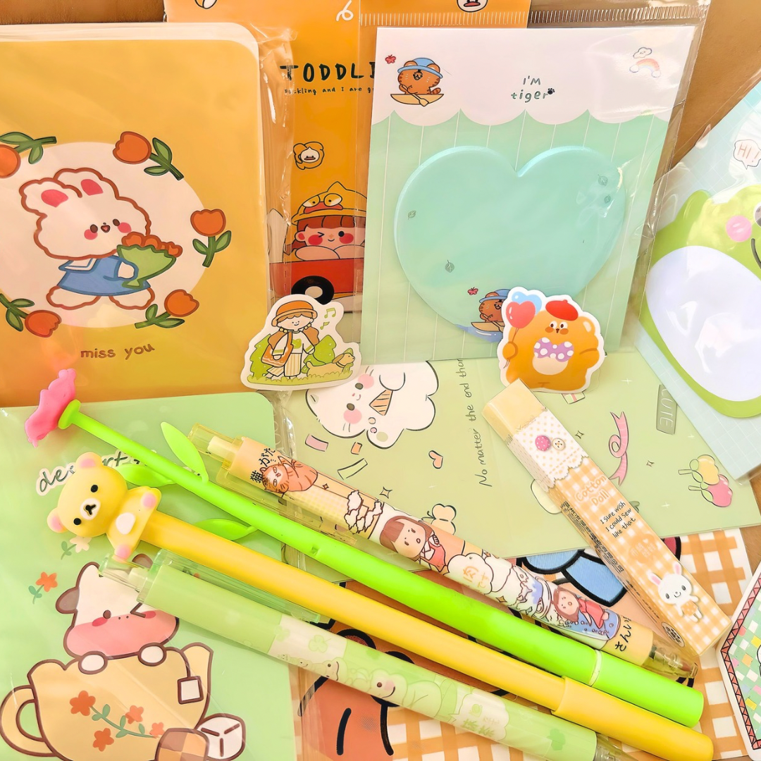 10Pcs Green Sparkle Mystery Stationery Set