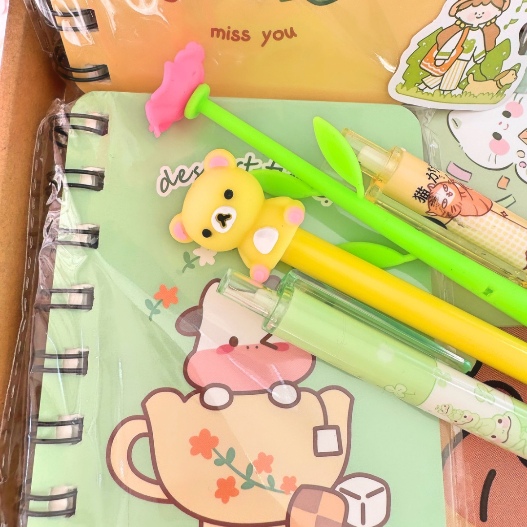 10Pcs Green Sparkle Mystery Stationery Set