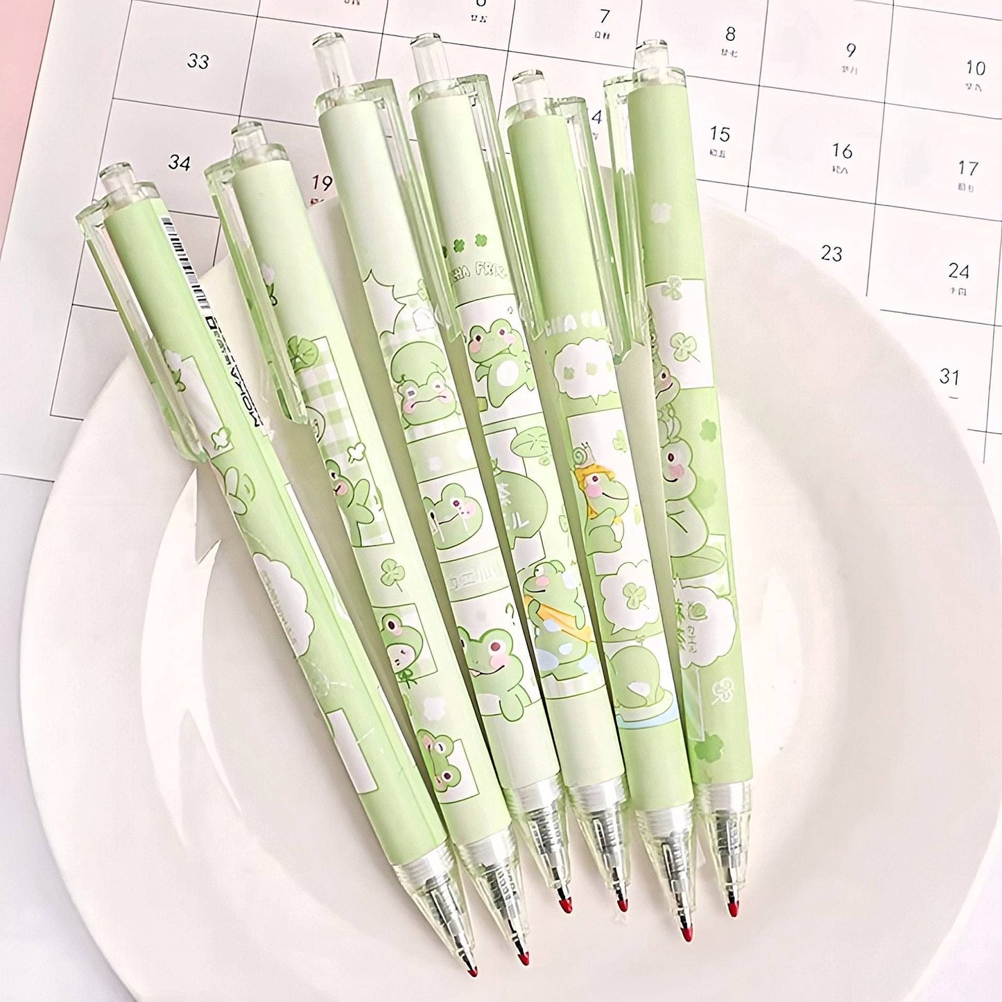 2Pcs Cute Cartoon Frog Pen Cute Neutral Pen Kawaii Kitsch 0.5mm black gel ink clicker pen School Supplies Office Stationery Pen duo