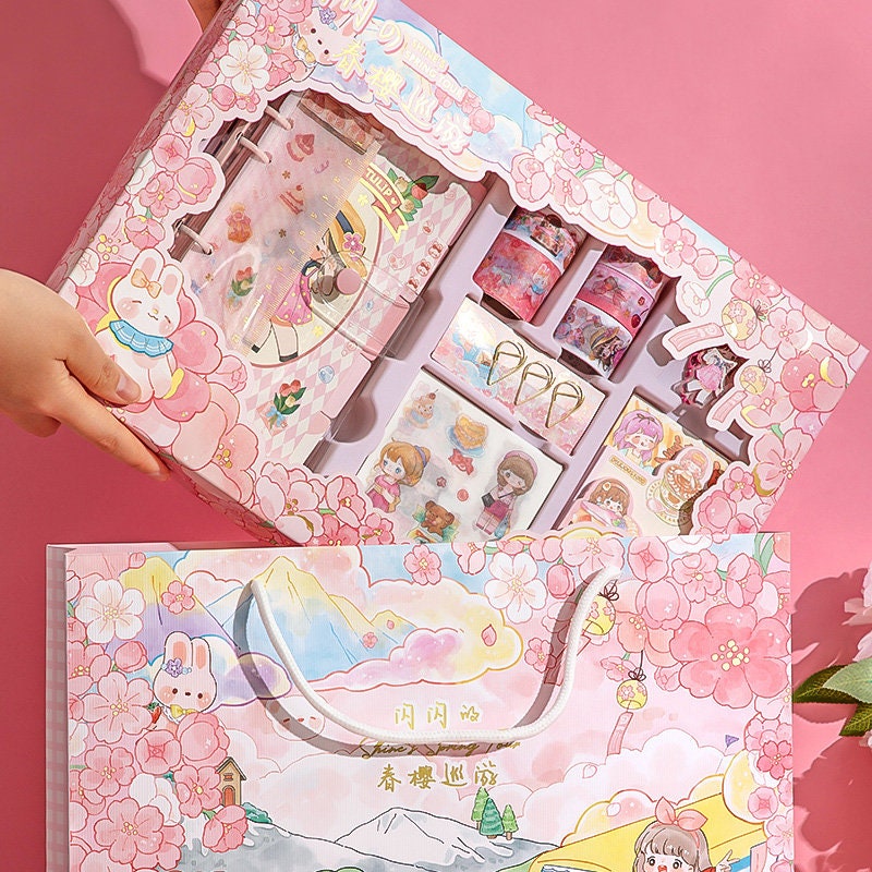 Boutique gift for teenage girls