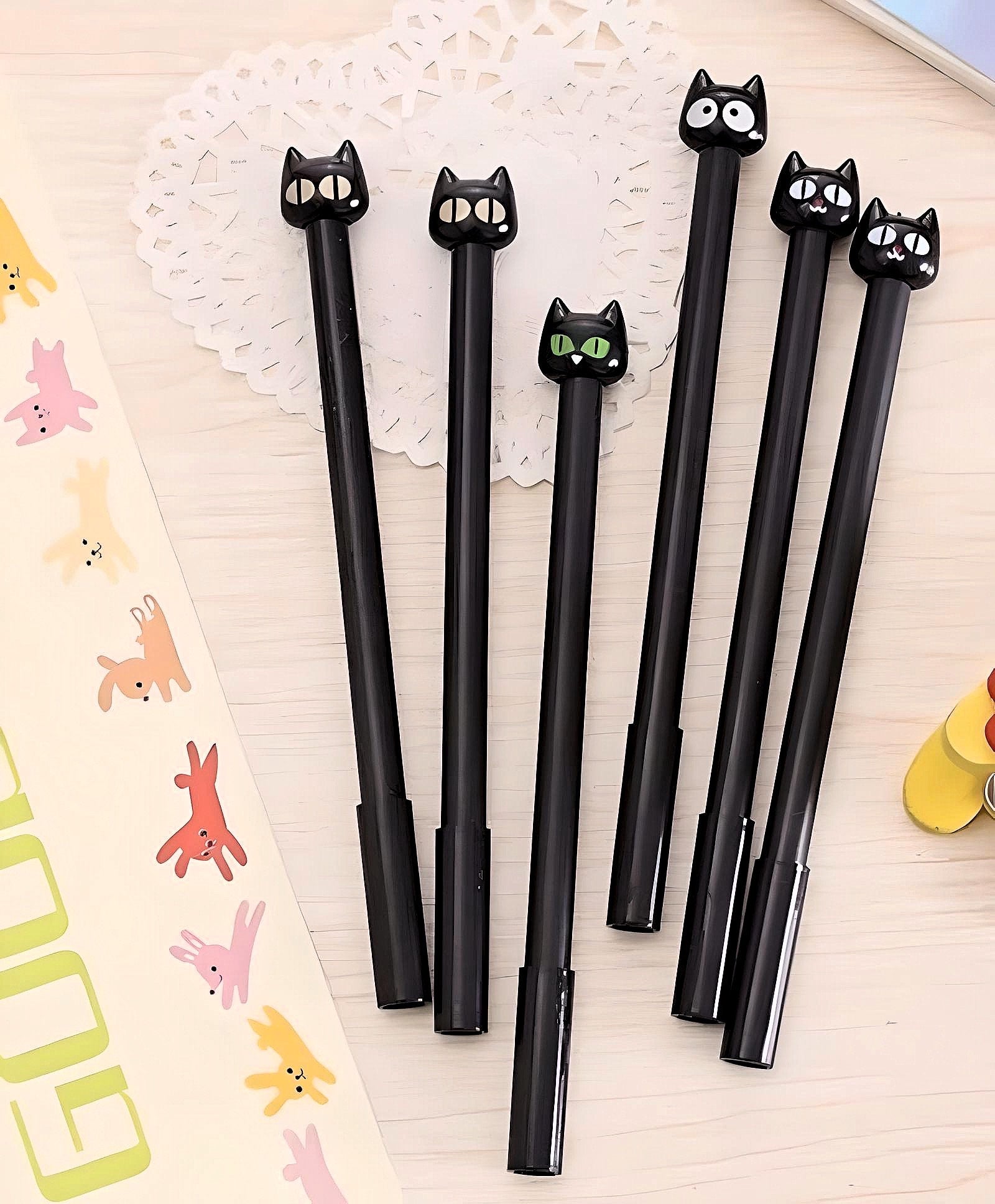 2Pcs Cute Pack Black Cat Kitty 0.5mm Black Ink Gel Pen | Kawaii Pens for Kids | Back to School Supplies Birthday Gfit (2 Pcs Random Design)